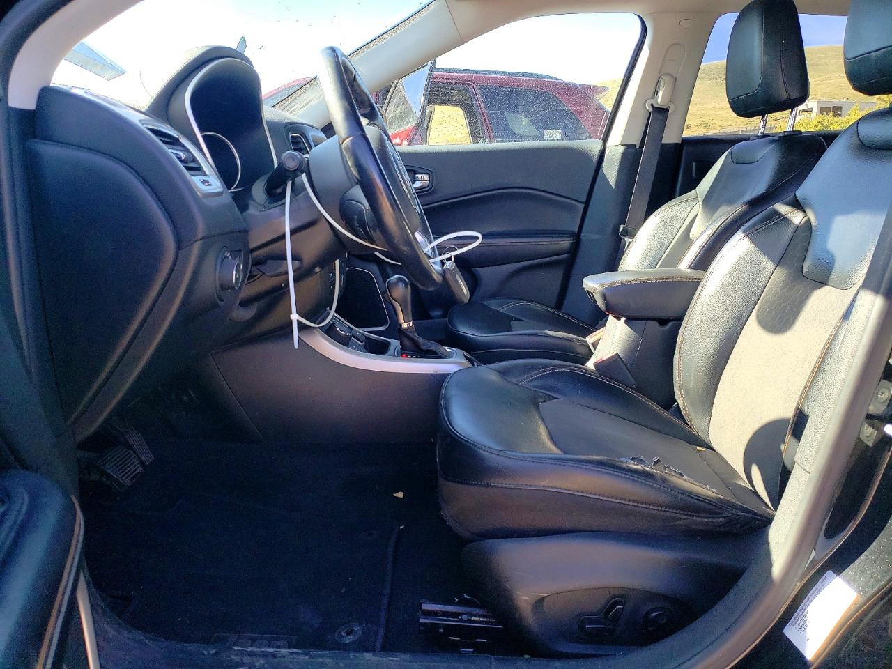 2017 JEEP COMPASS LATITUDE photo 13