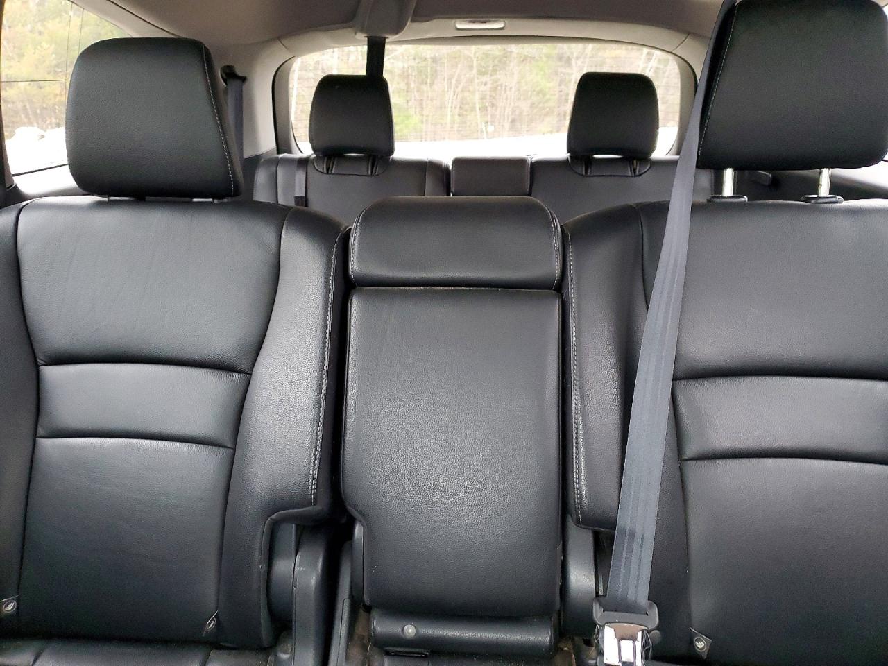 2016 HONDA PILOT EXL photo 28