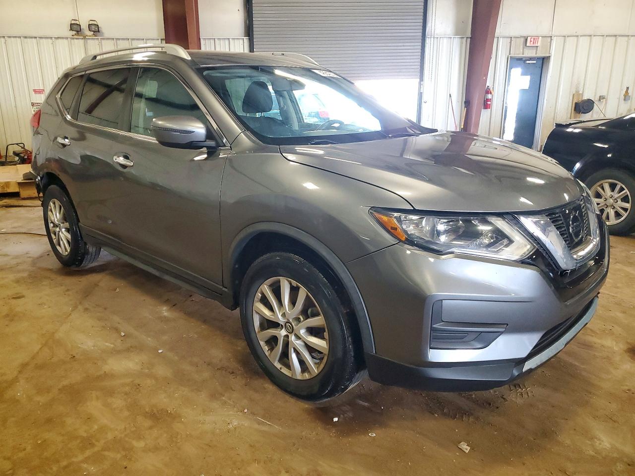 2017 NISSAN ROGUE SV photo 7