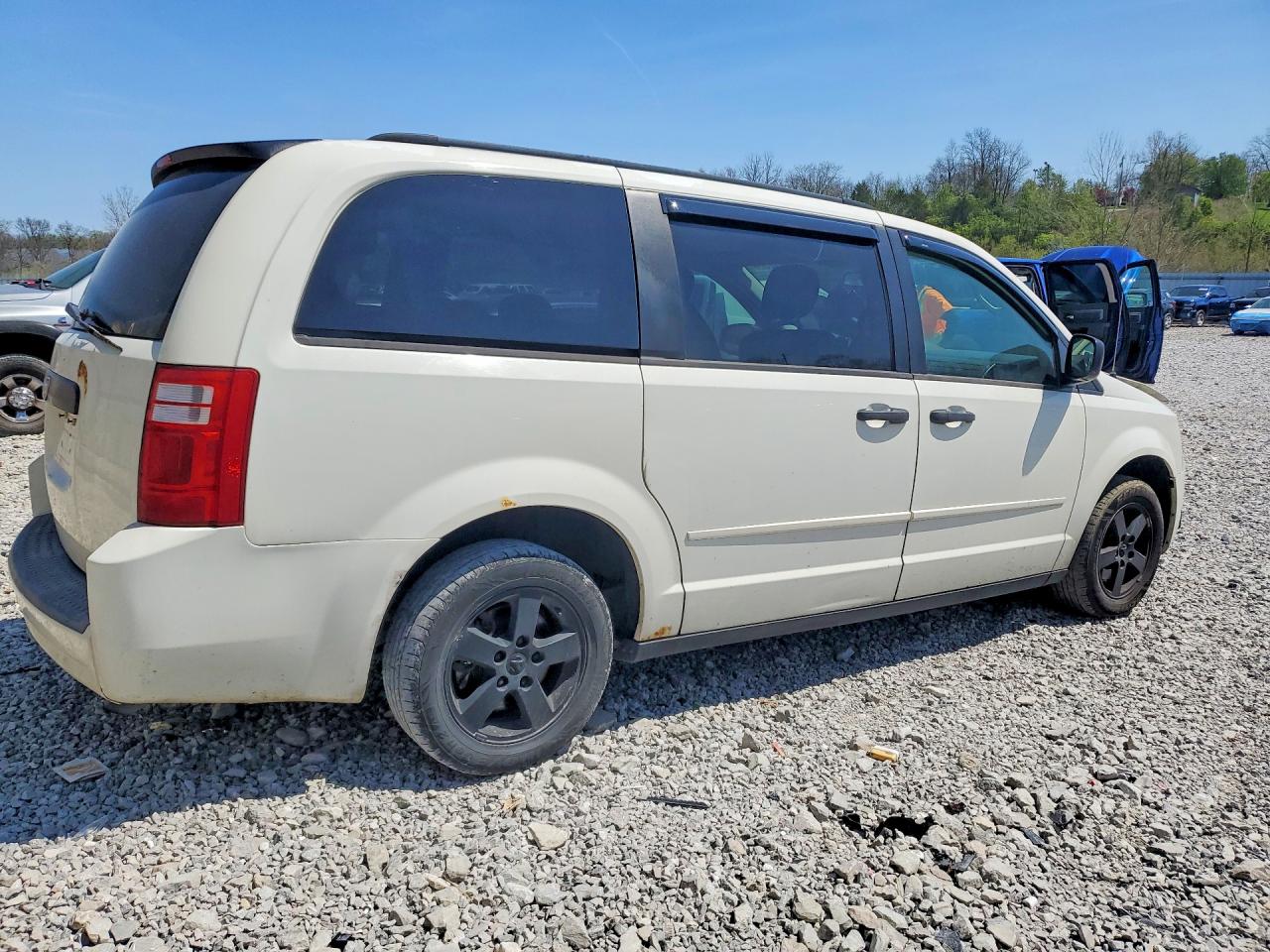 2008 DODGE GRAND CARAVAN SE photo 5