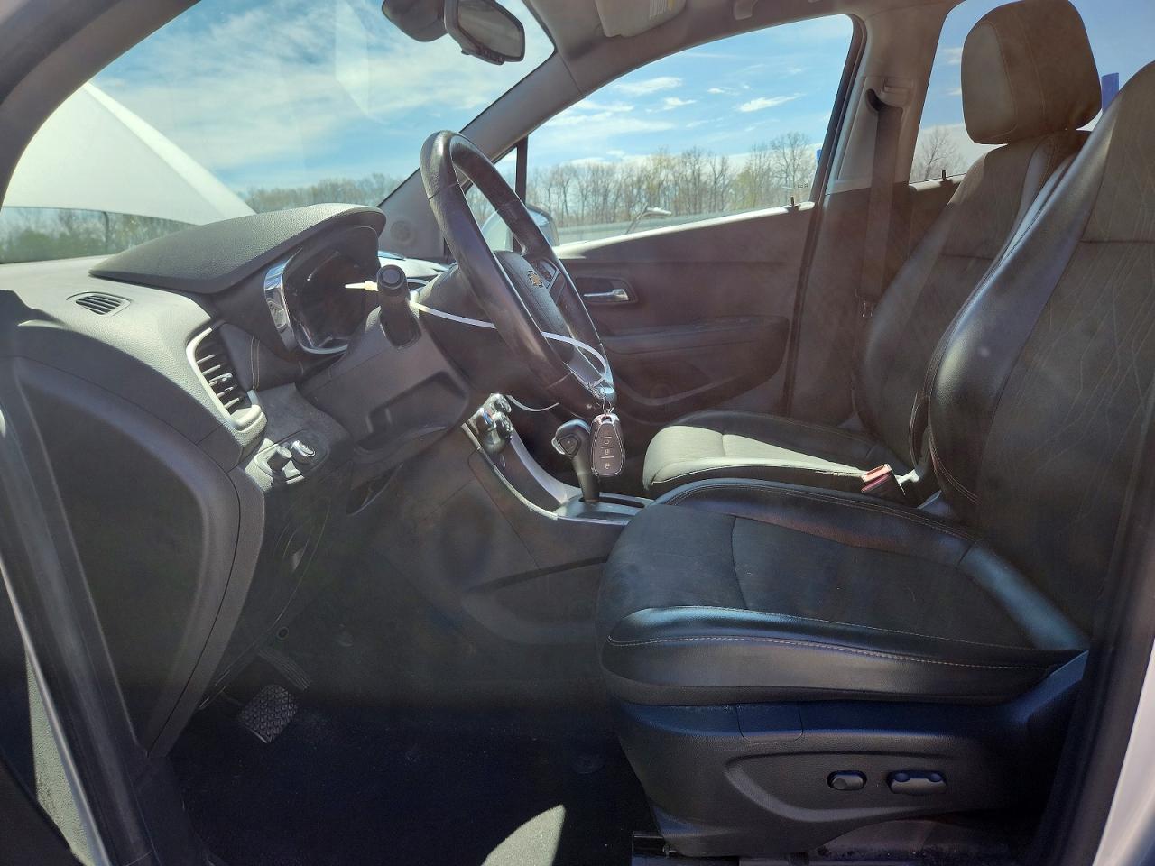2019 CHEVROLET TRAX 1LT photo 13