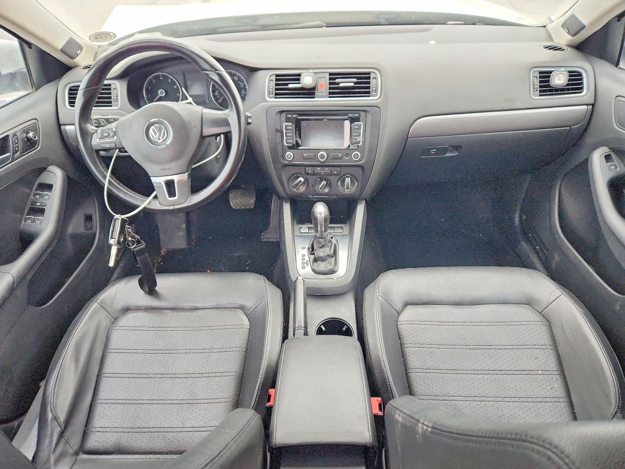 2013 VOLKSWAGEN JETTA SEL photo 22