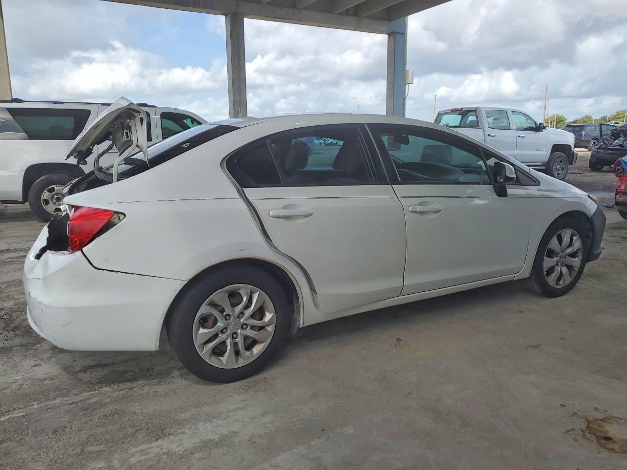 2012 HONDA CIVIC LX photo 3