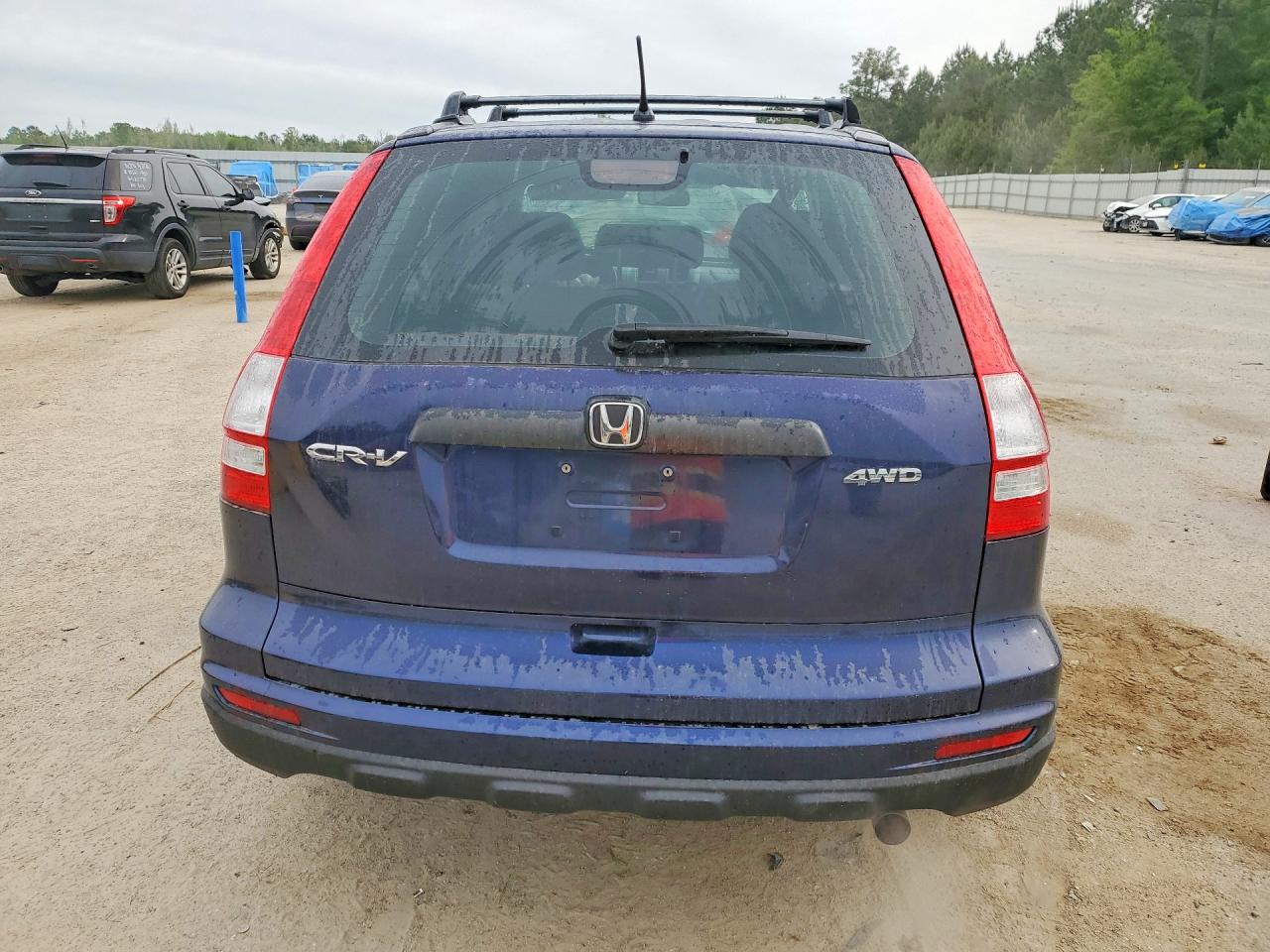 2010 HONDA CR-V LX photo 16