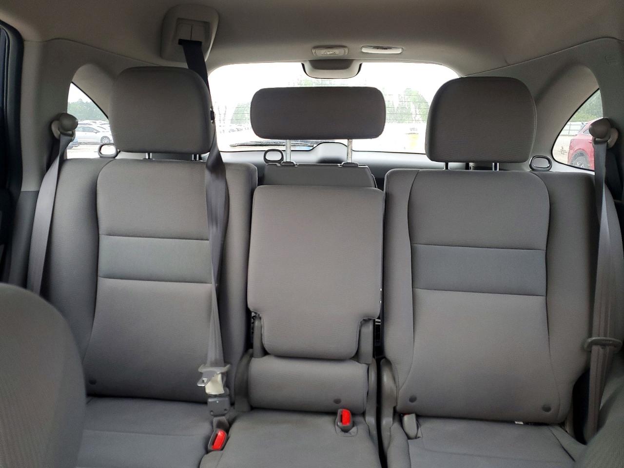 2010 HONDA CR-V LX photo 28