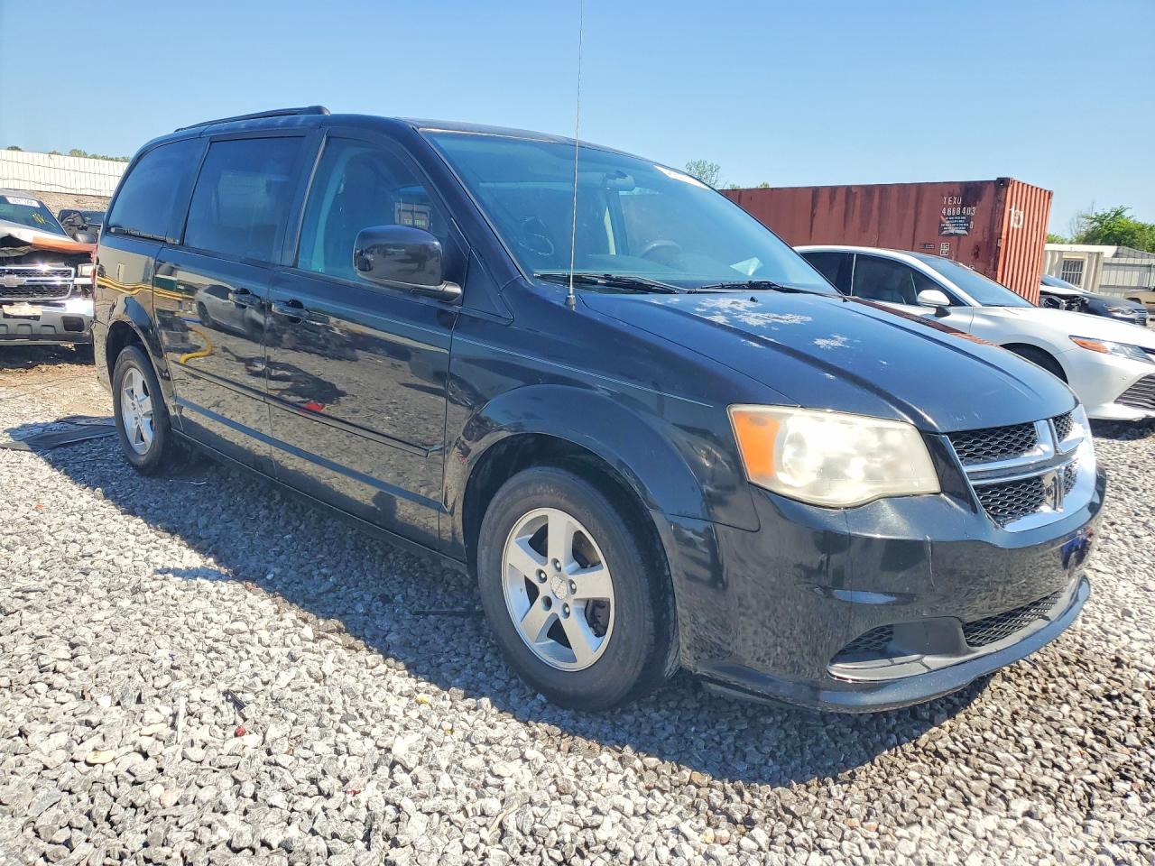 2011 DODGE GRAND CARAVAN MAINSTREET photo 4