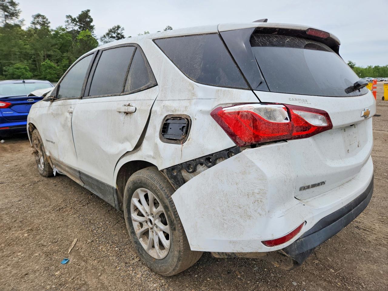 2020 CHEVROLET EQUINOX LS photo 2