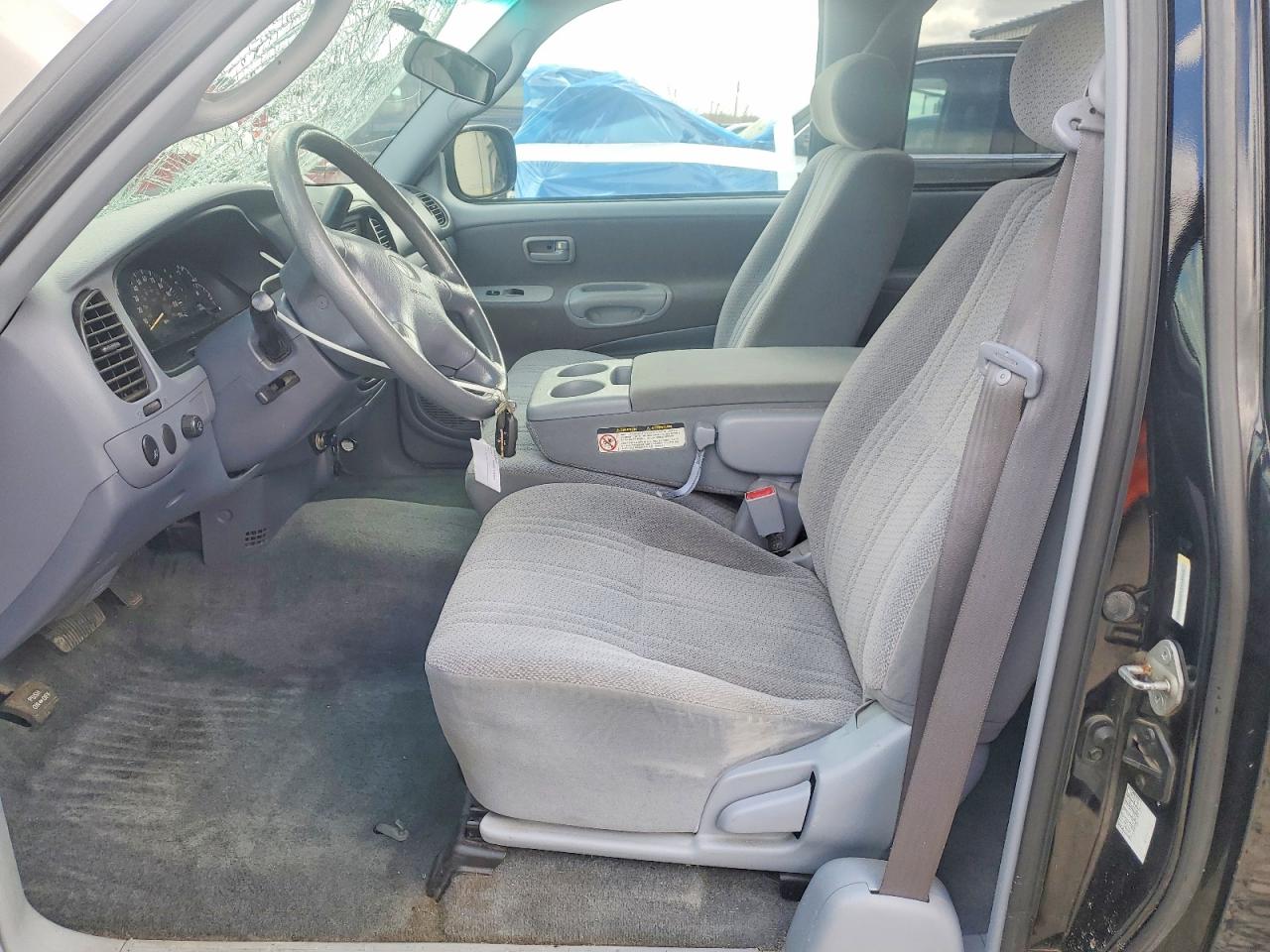 2002 TOYOTA TUNDRA SR5 V8 photo 7