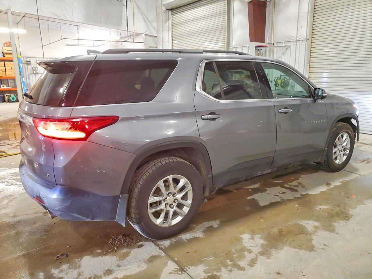 2019 CHEVROLET TRAVERSE LT photo 5
