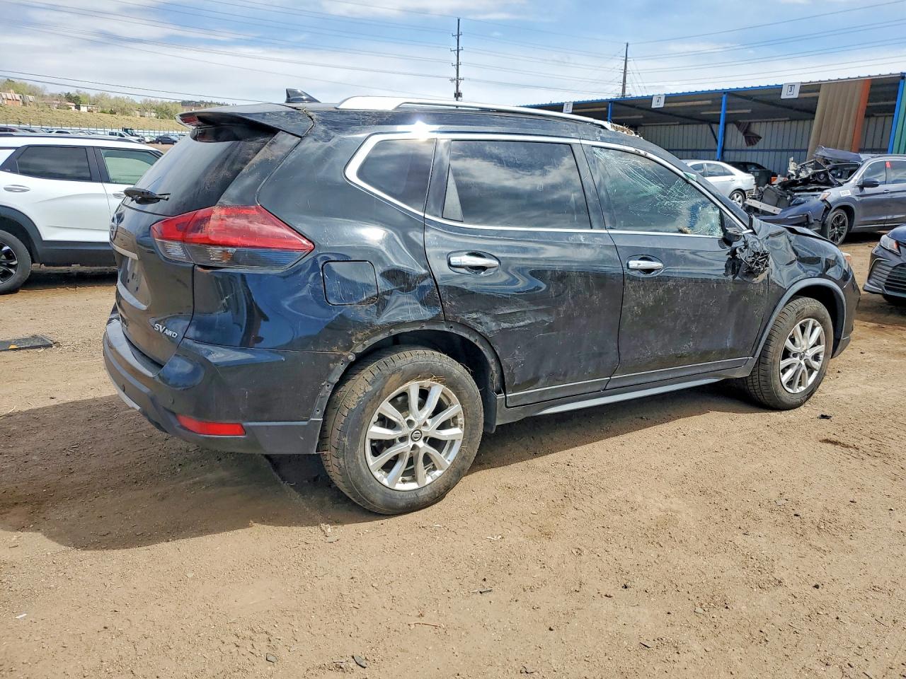 2020 NISSAN ROGUE SV photo 5