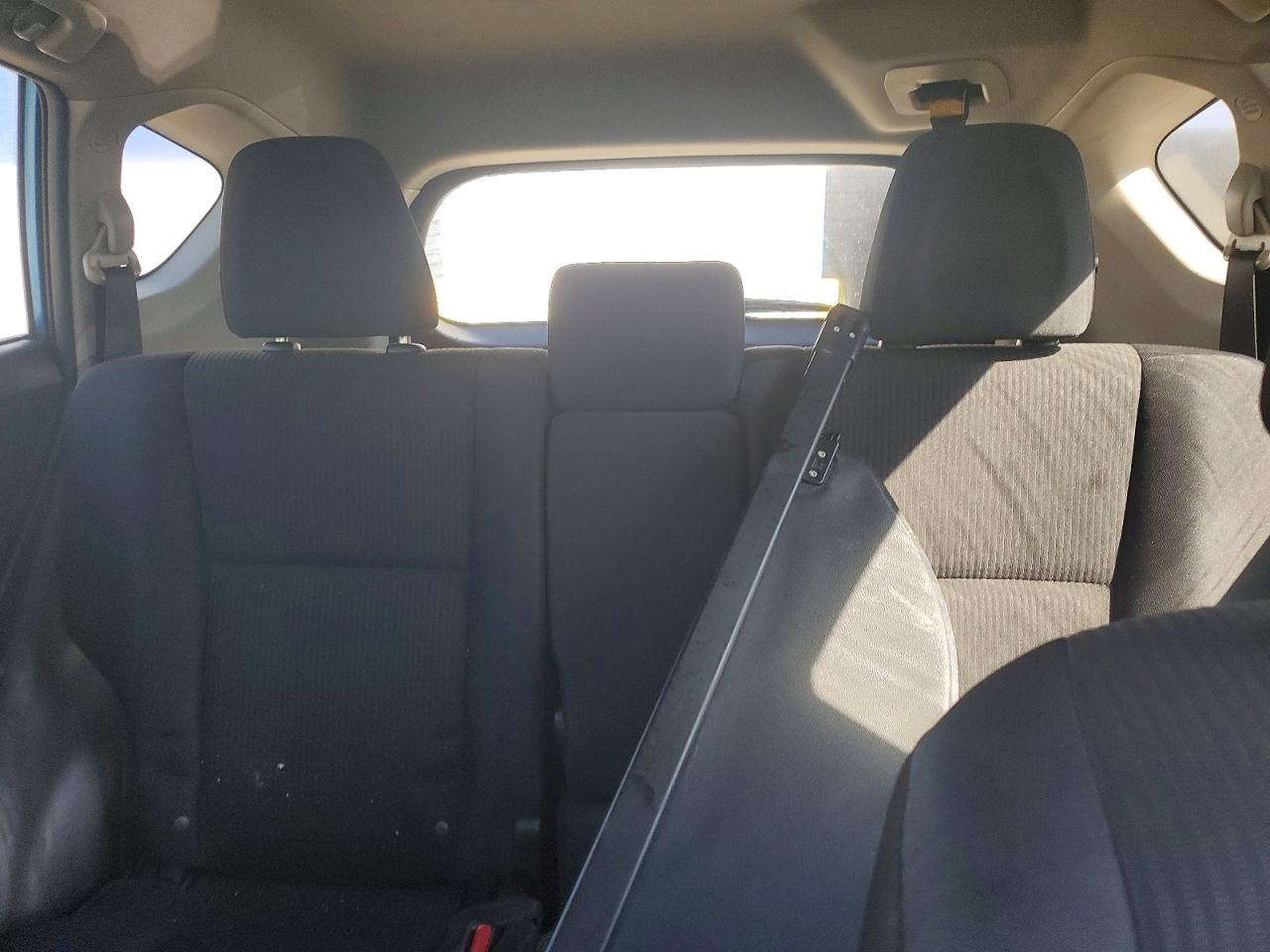 2017 TOYOTA RAV4 LE photo 10