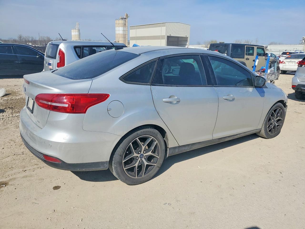 2018 FORD FOCUS SEL photo 7