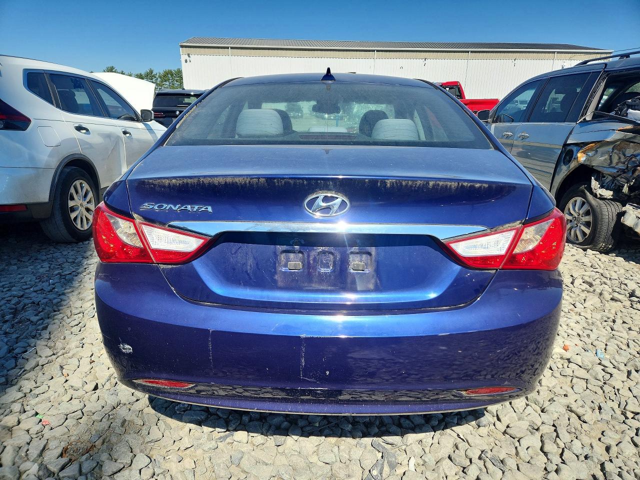 2013 HYUNDAI SONATA GLS photo 6
