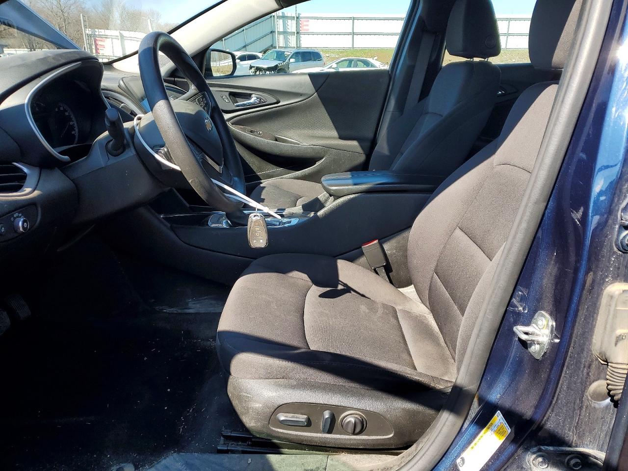 2022 CHEVROLET MALIBU LT photo 13