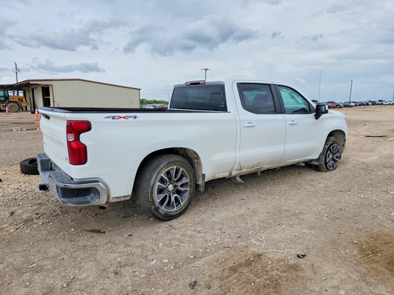 2023 CHEVROLET SILVERADO K1500 LT photo 7