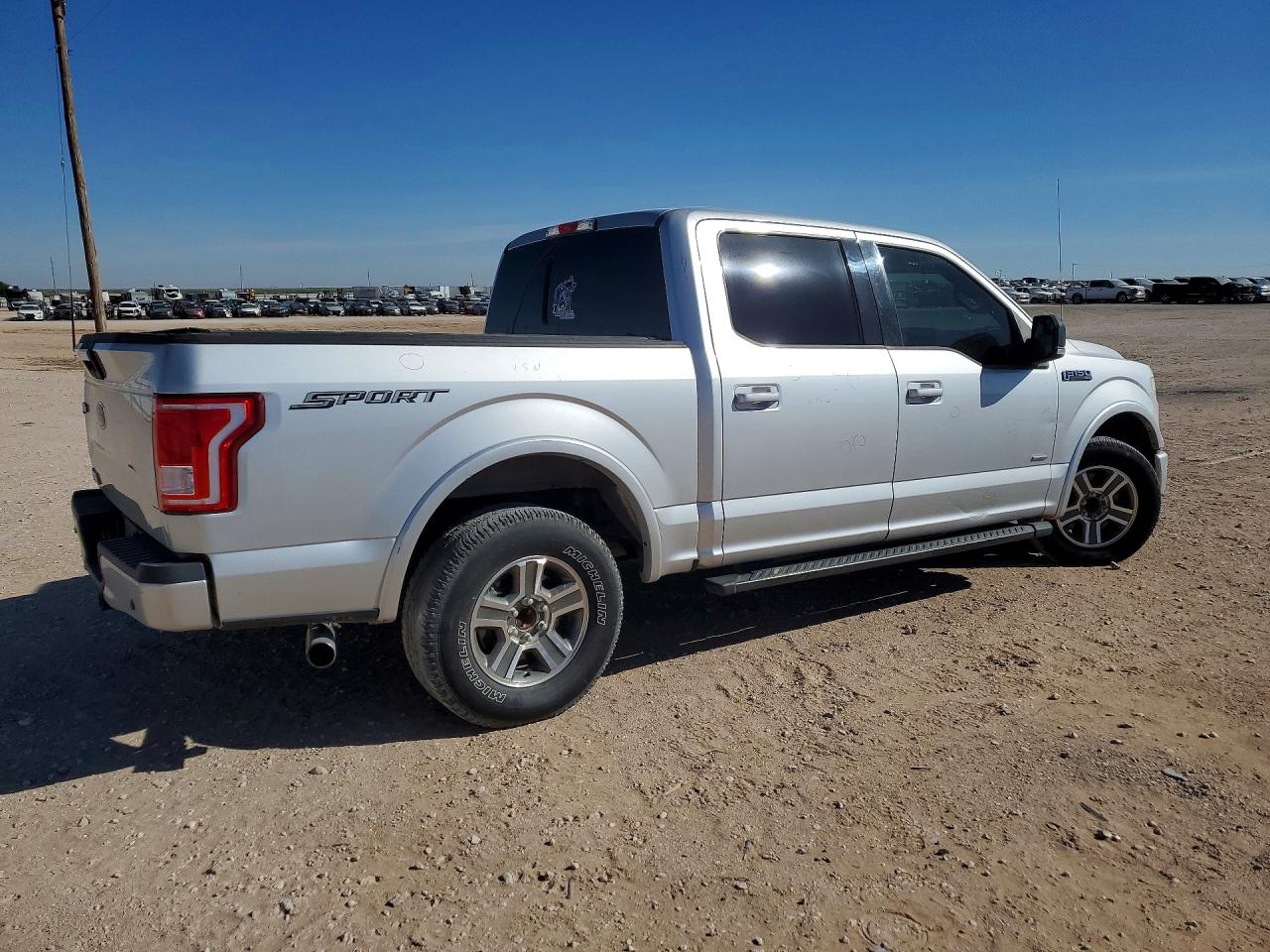 2015 FORD F150 SUPERCREW photo 7
