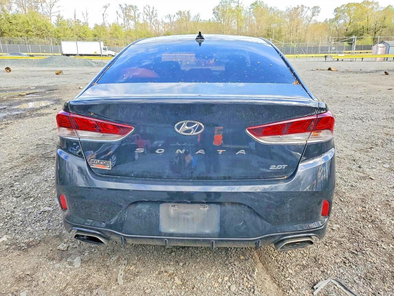 2018 HYUNDAI SONATA SPORT 2.0T photo 6