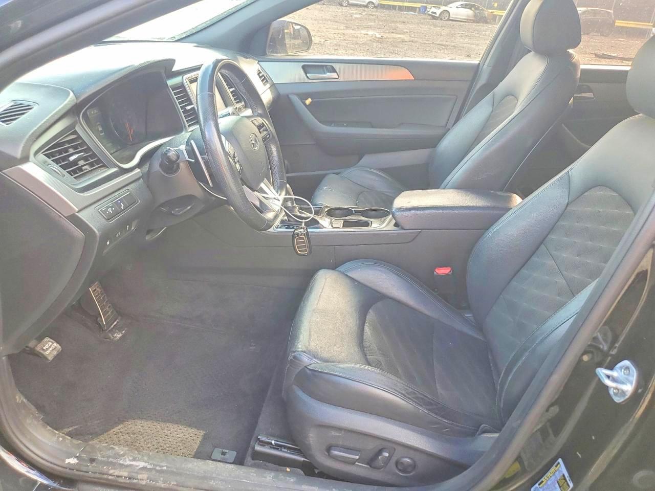 2018 HYUNDAI SONATA SPORT 2.0T photo 7