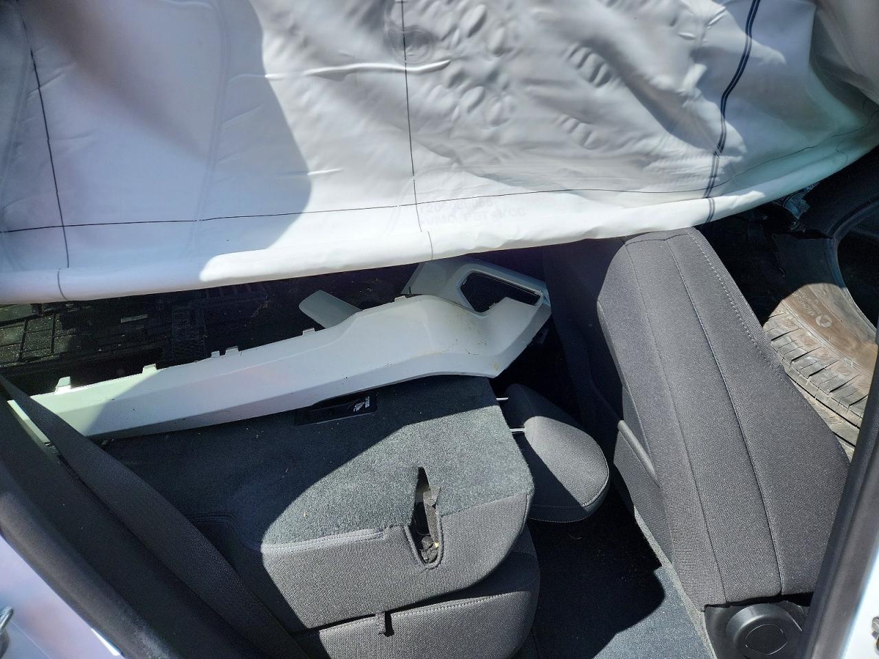 2025 GMC TERRAIN ELEVATION photo 11