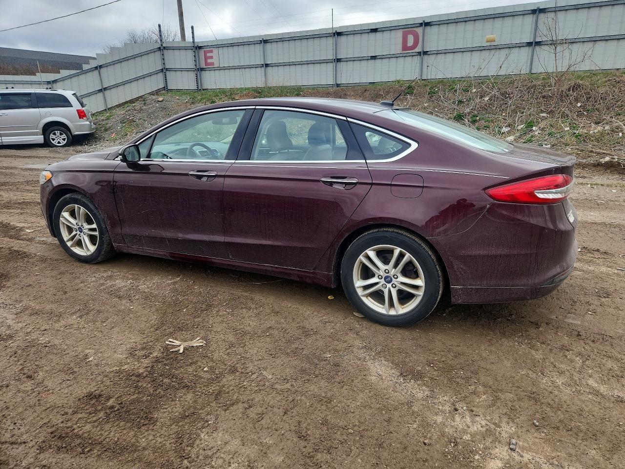 2018 FORD FUSION SE photo 3
