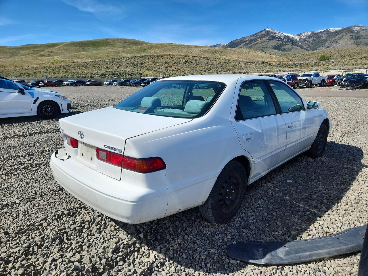 1997 TOYOTA CAMRY LE photo 7