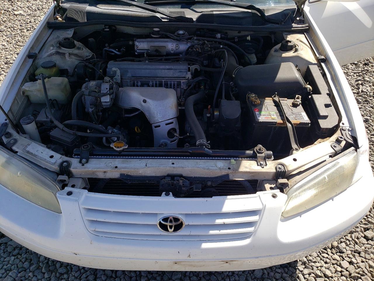 1997 TOYOTA CAMRY LE photo 31