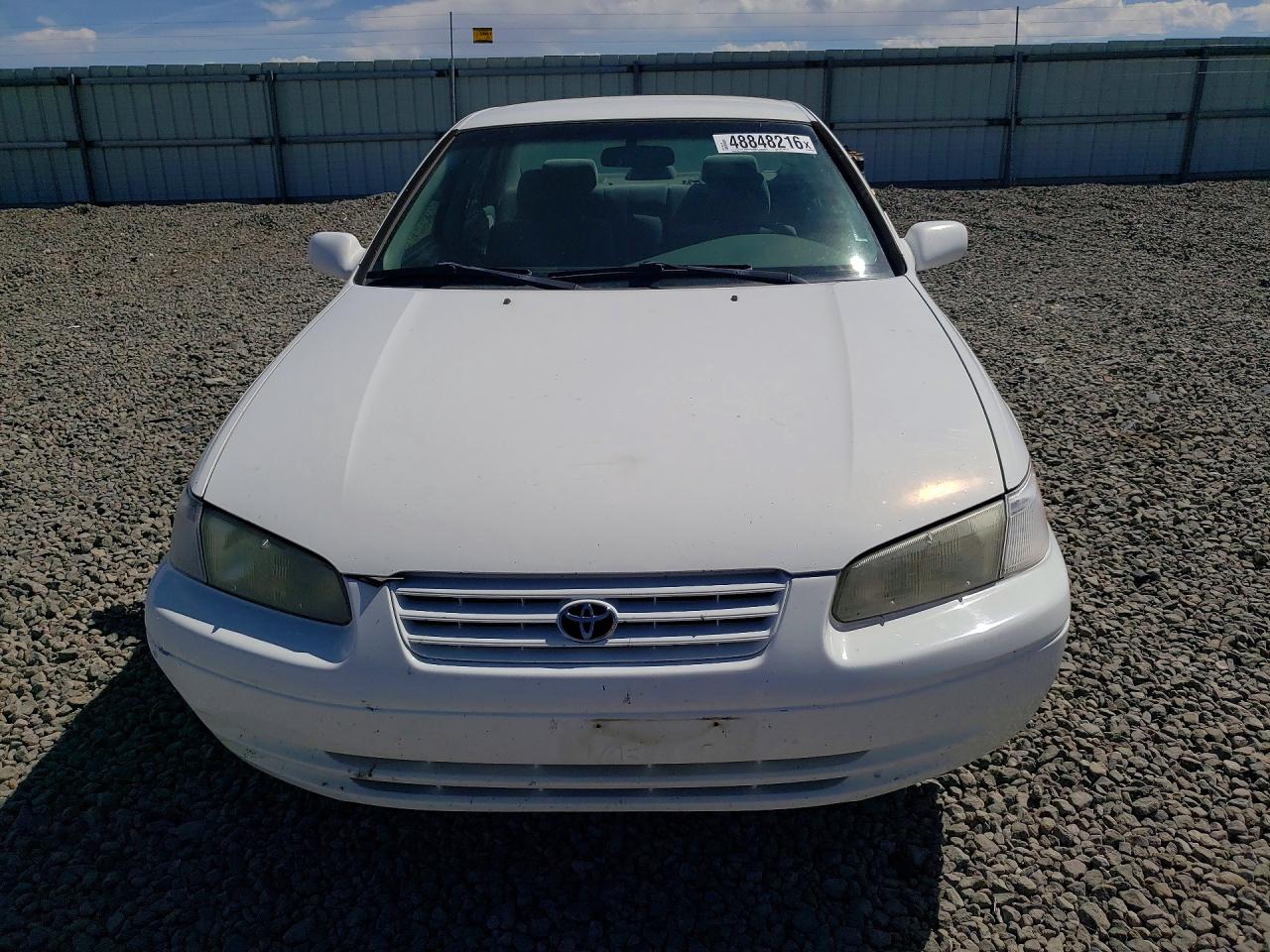 1997 TOYOTA CAMRY LE photo 13