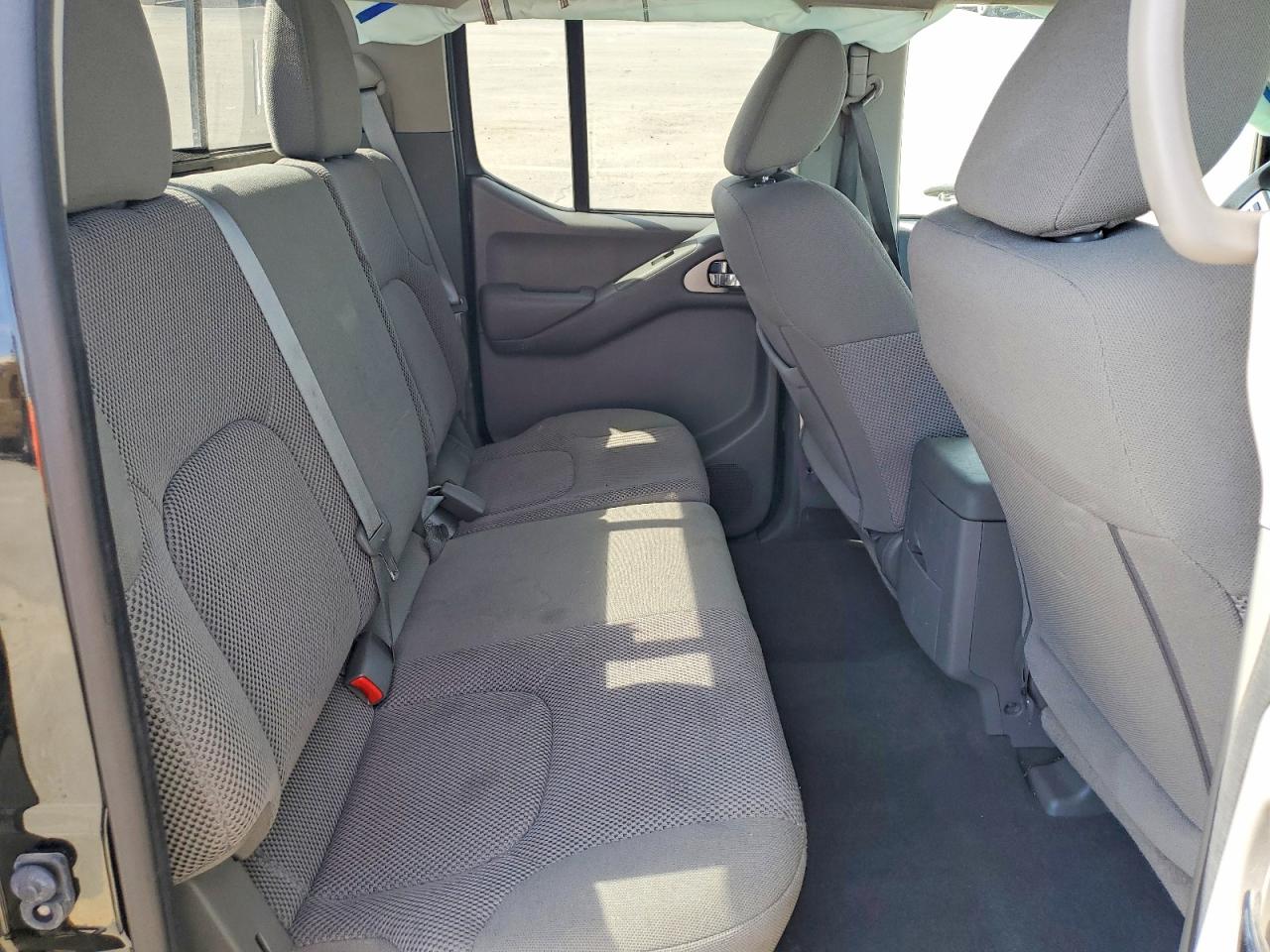 2019 NISSAN FRONTIER SV photo 10