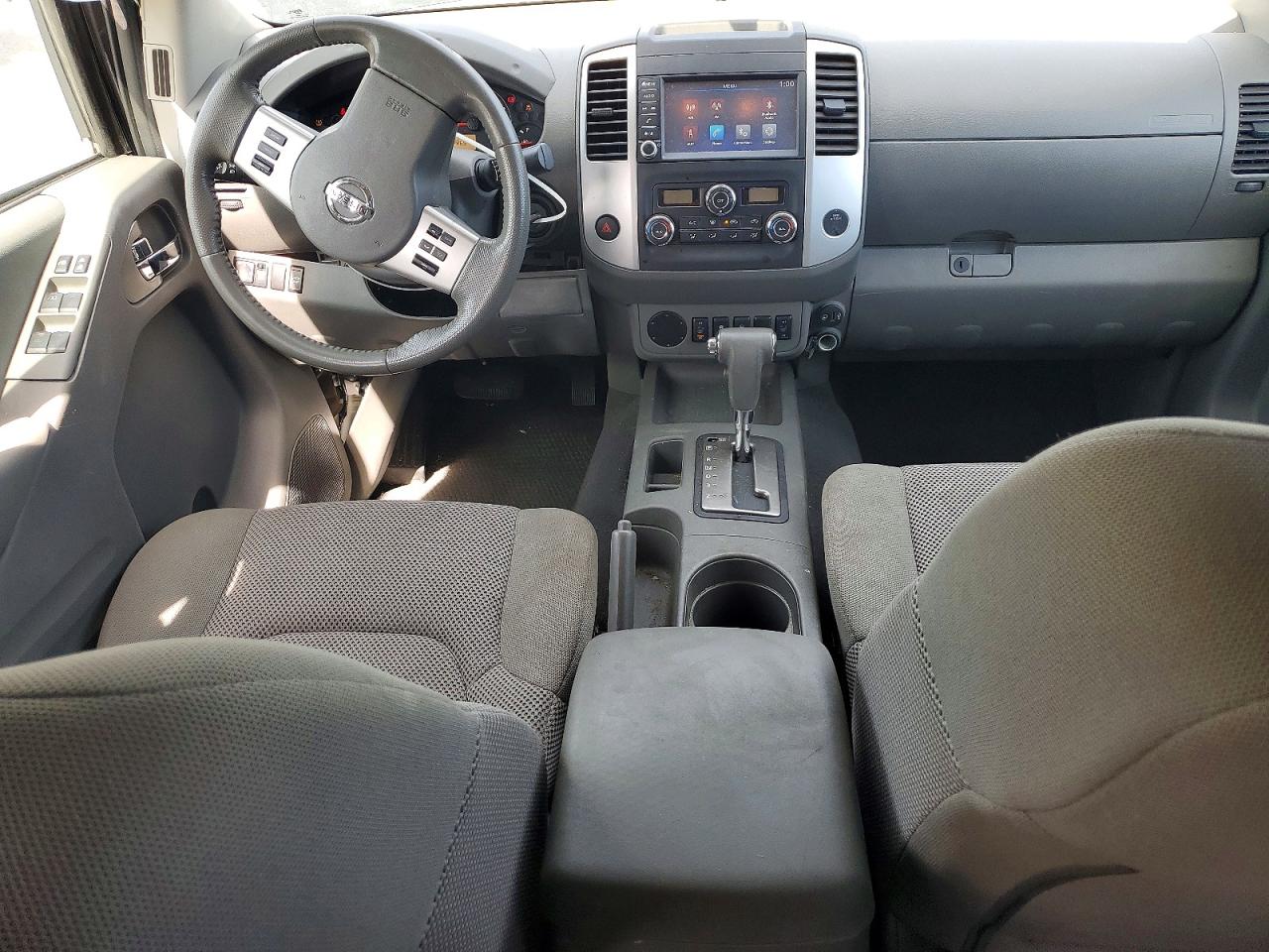 2019 NISSAN FRONTIER SV photo 8