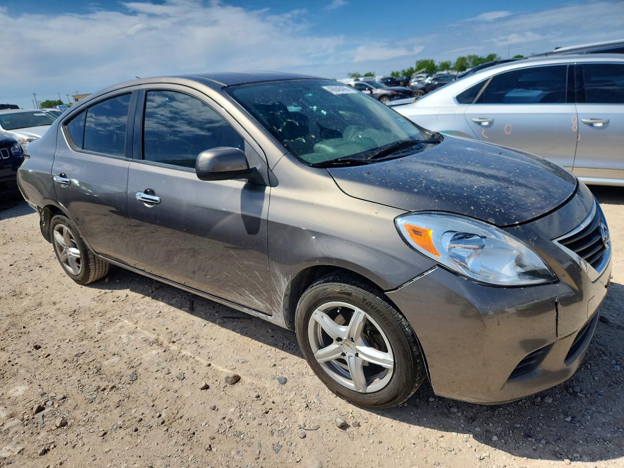 2012 NISSAN VERSA 1.6 S photo 7