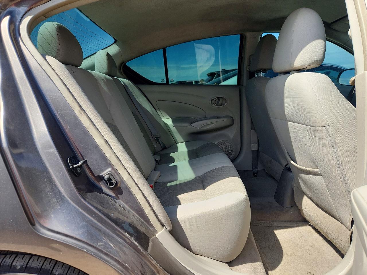 2012 NISSAN VERSA 1.6 S photo 19