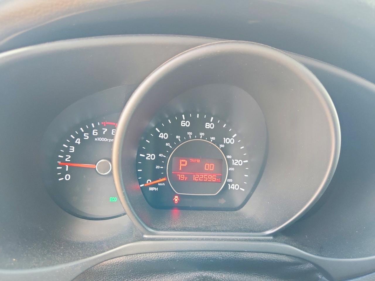 2015 KIA SOUL + photo 25