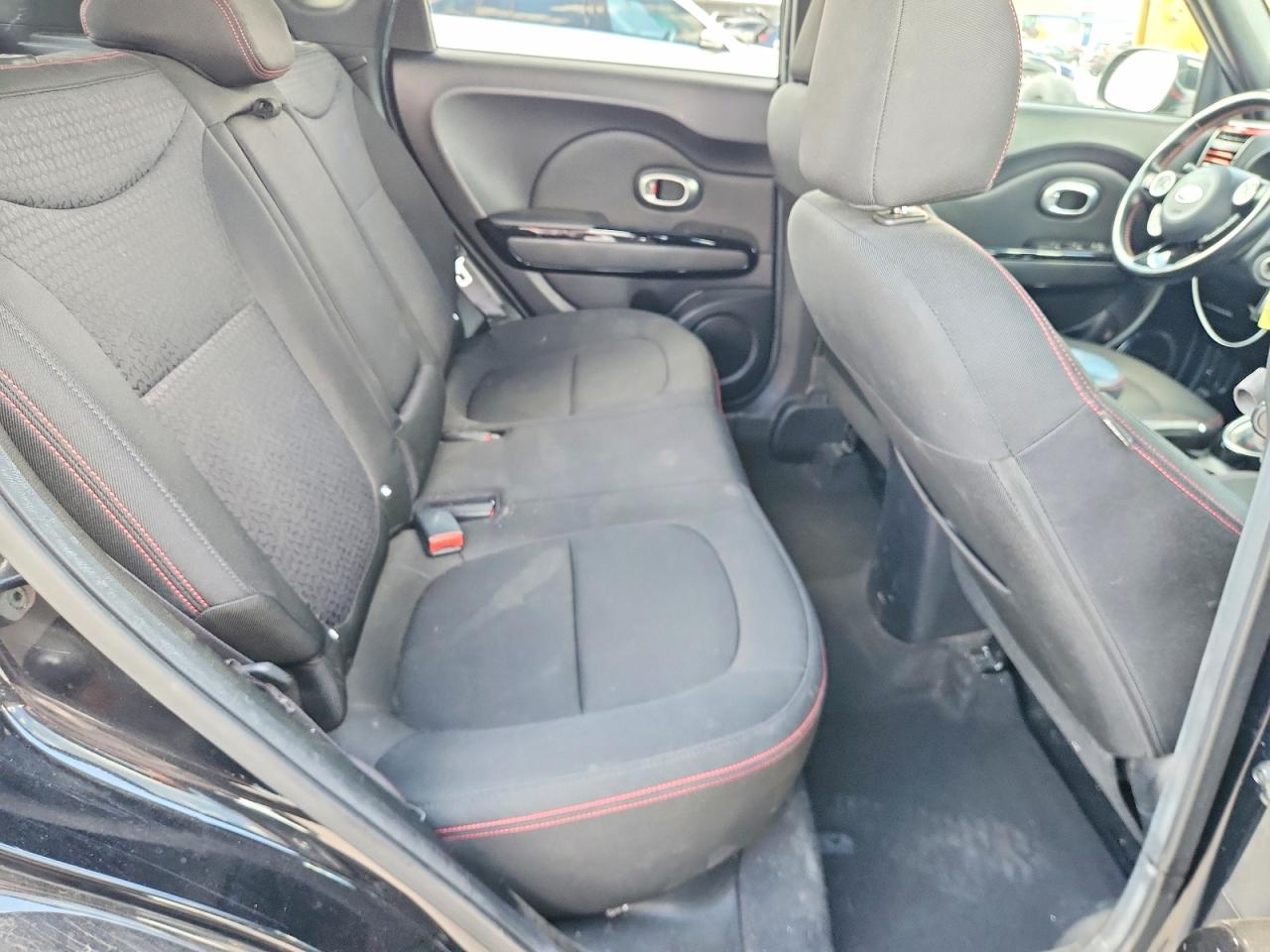2015 KIA SOUL + photo 28