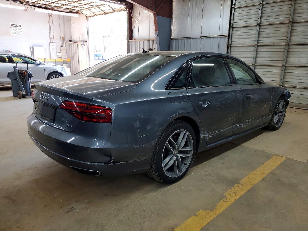 2017 AUDI A8 L QUATTRO photo 5