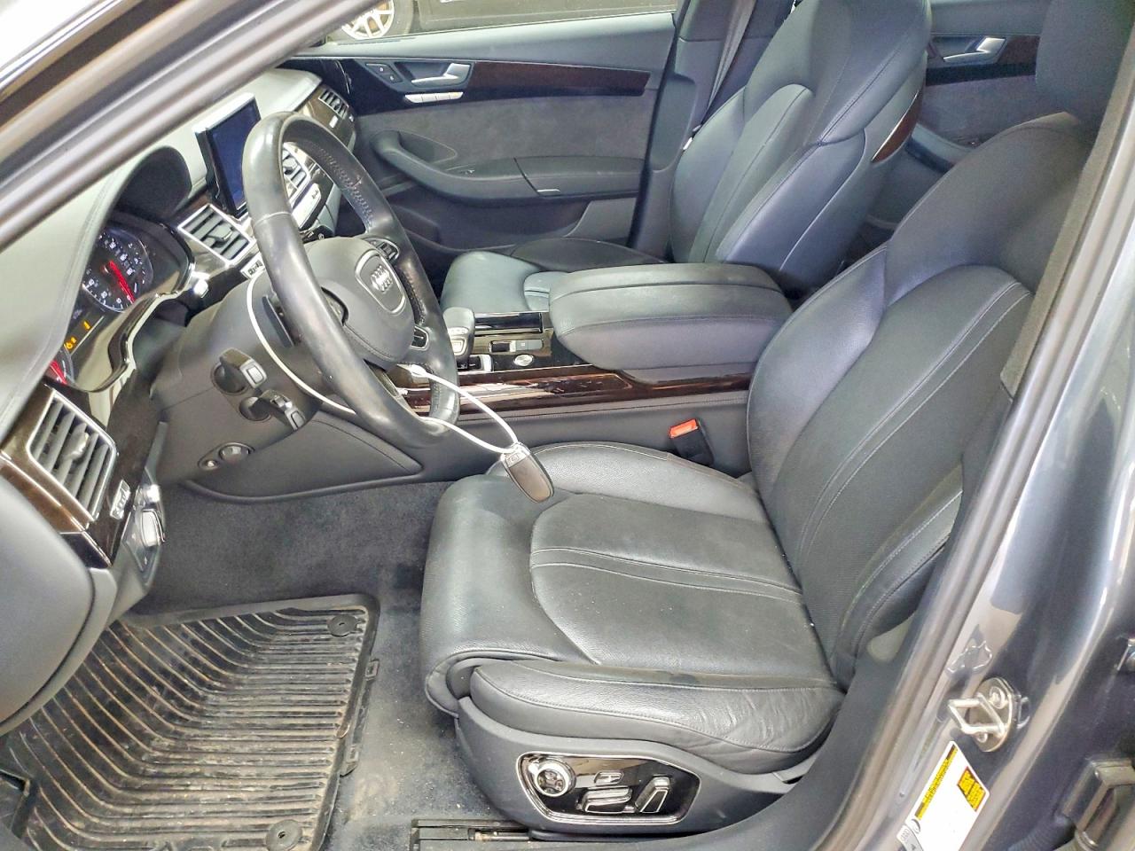 2017 AUDI A8 L QUATTRO photo 13