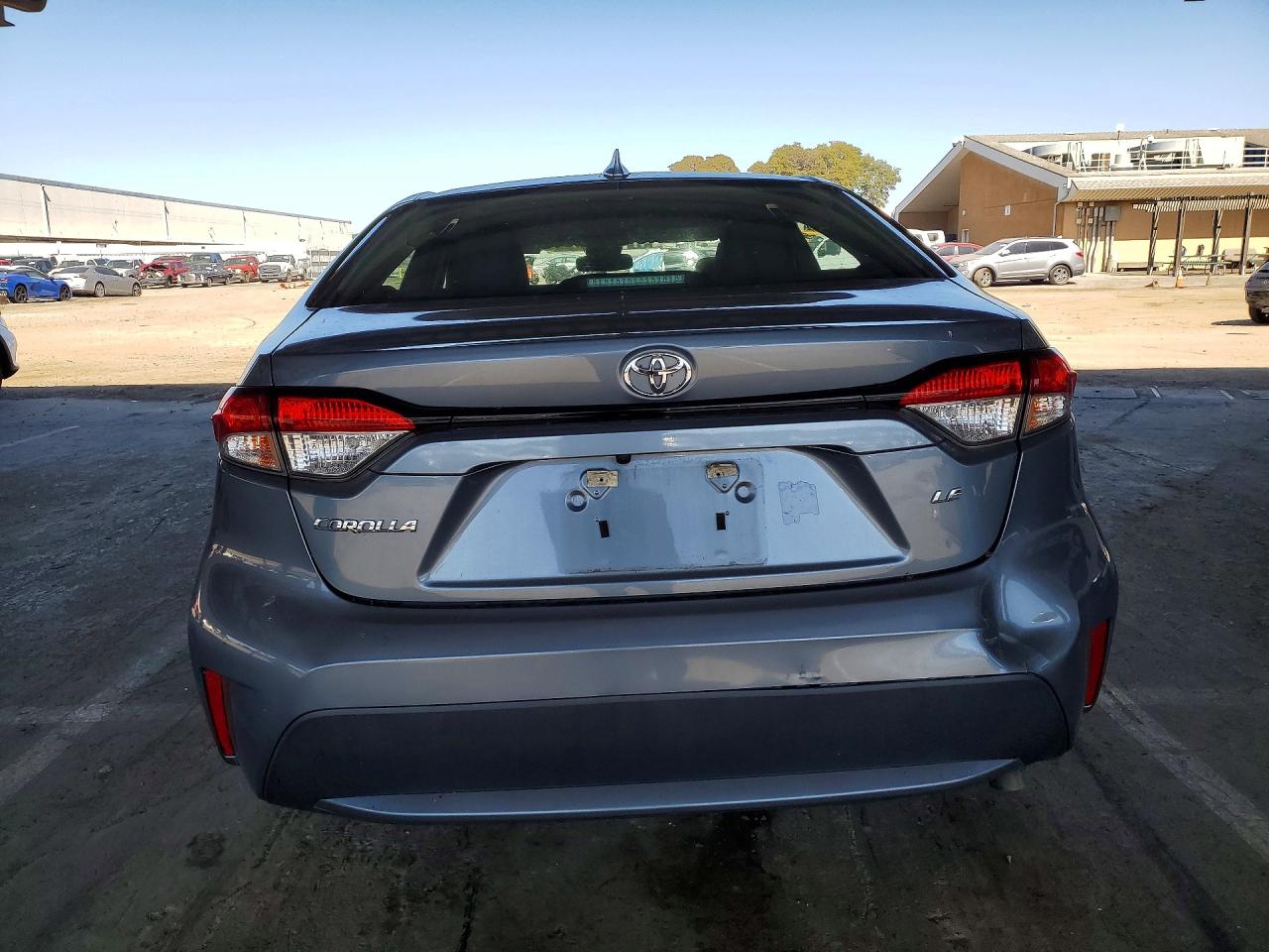 2021 TOYOTA COROLLA LE photo 16