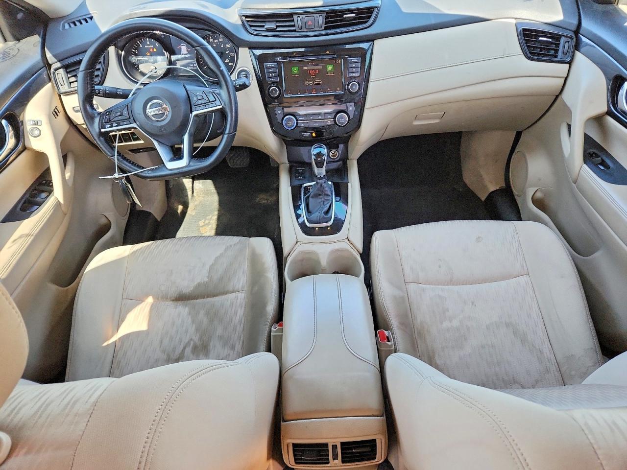 2020 NISSAN ROGUE SV photo 8