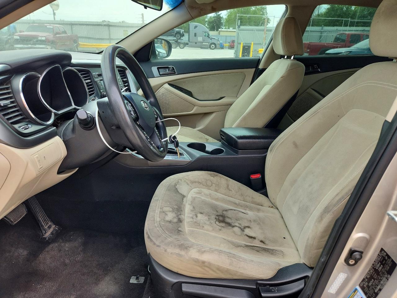 2011 KIA OPTIMA LX photo 13