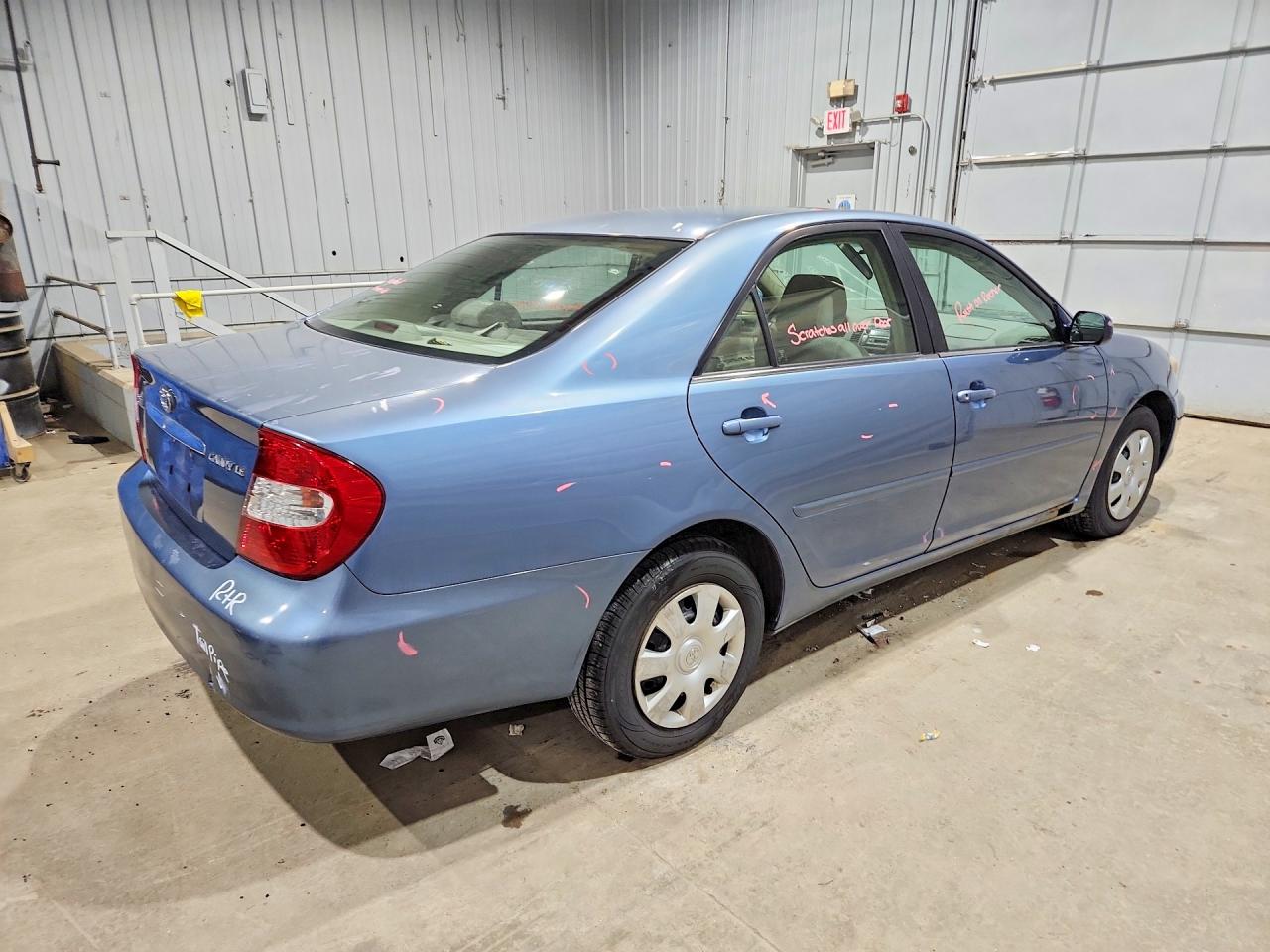 2002 TOYOTA CAMRY LE photo 5