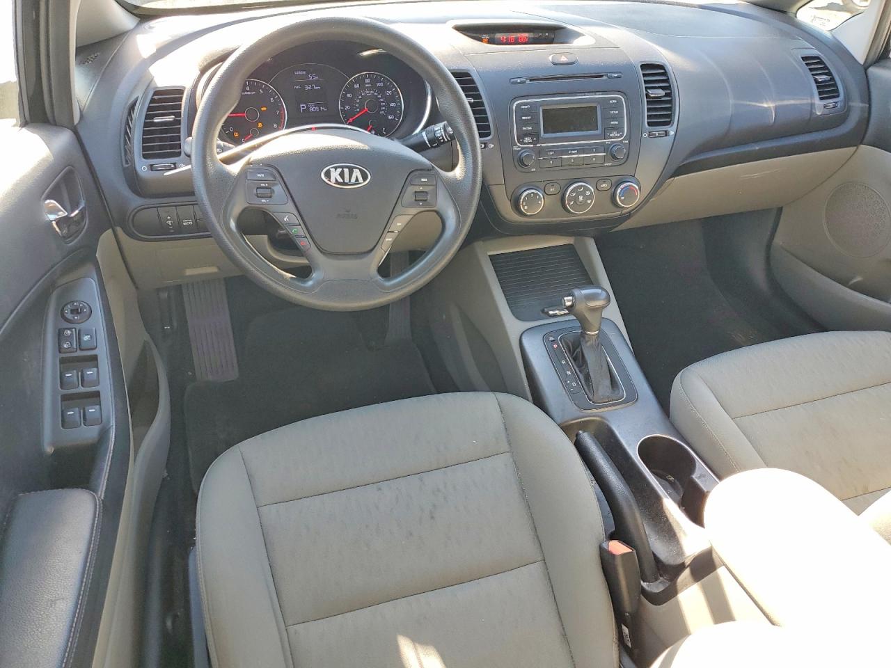 2015 KIA FORTE LX photo 22