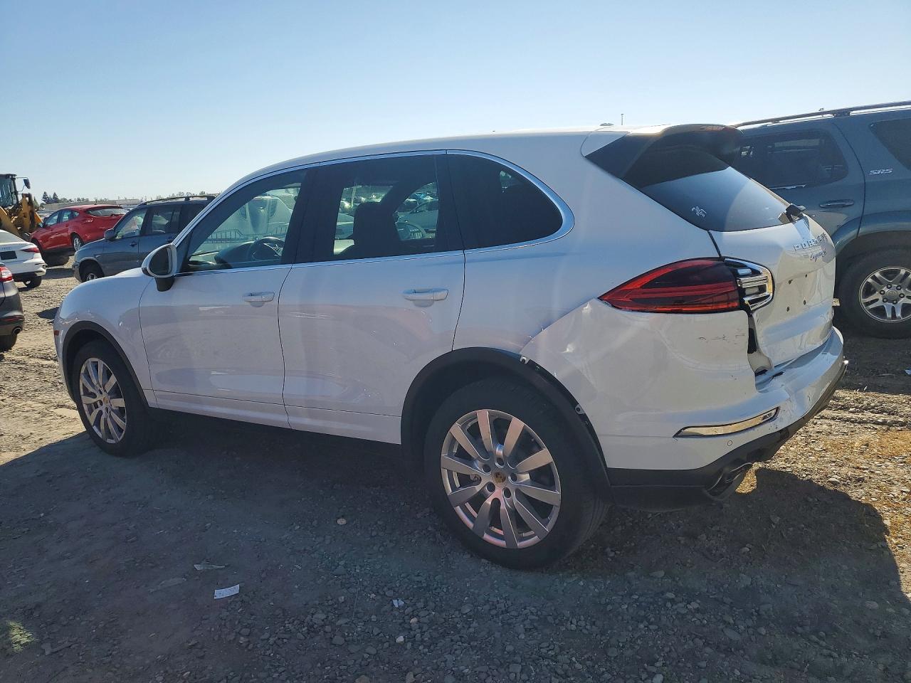 2017 PORSCHE CAYENNE S photo 3