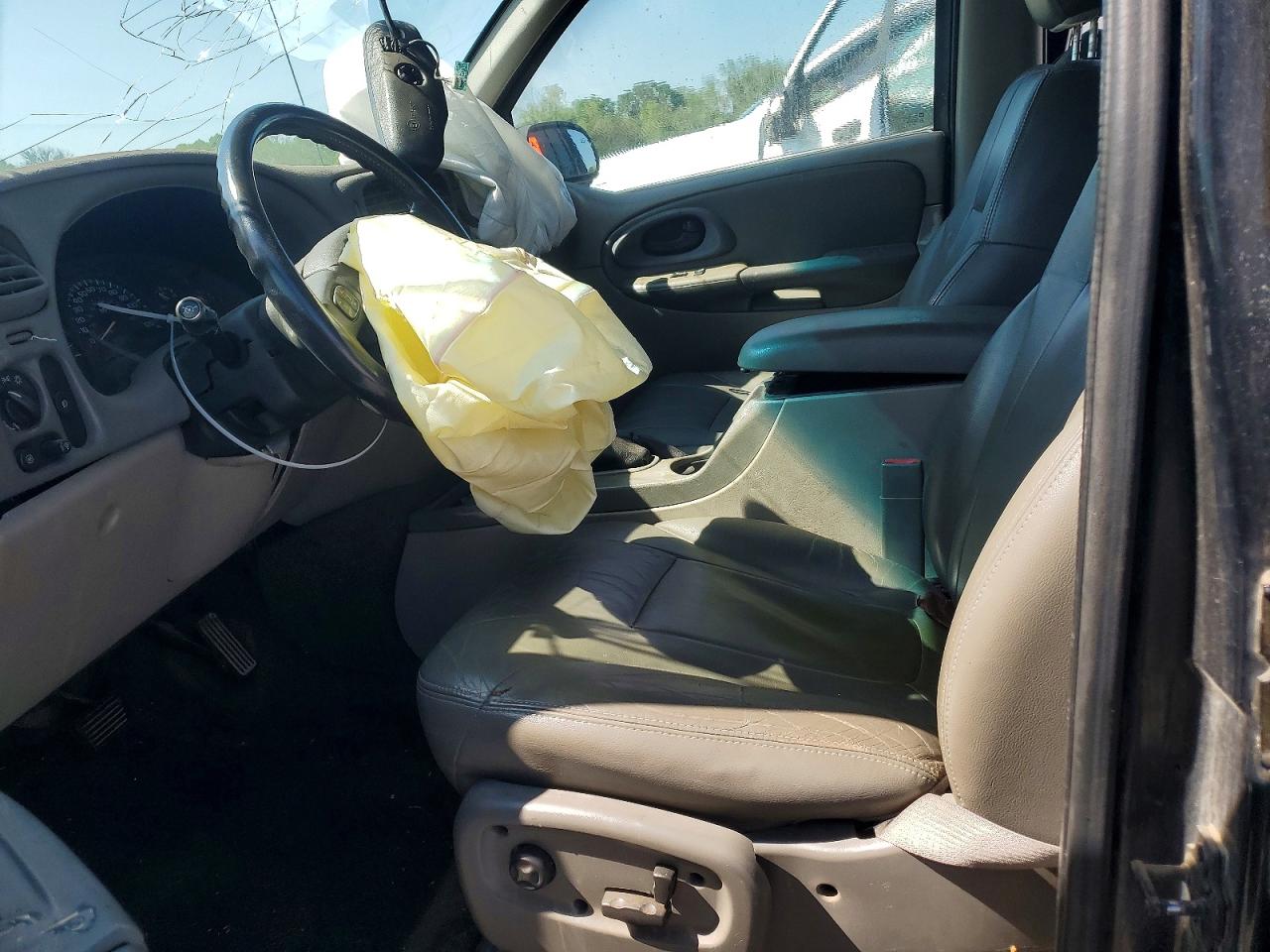 2002 CHEVROLET TRAILBLAZER EXT photo 7