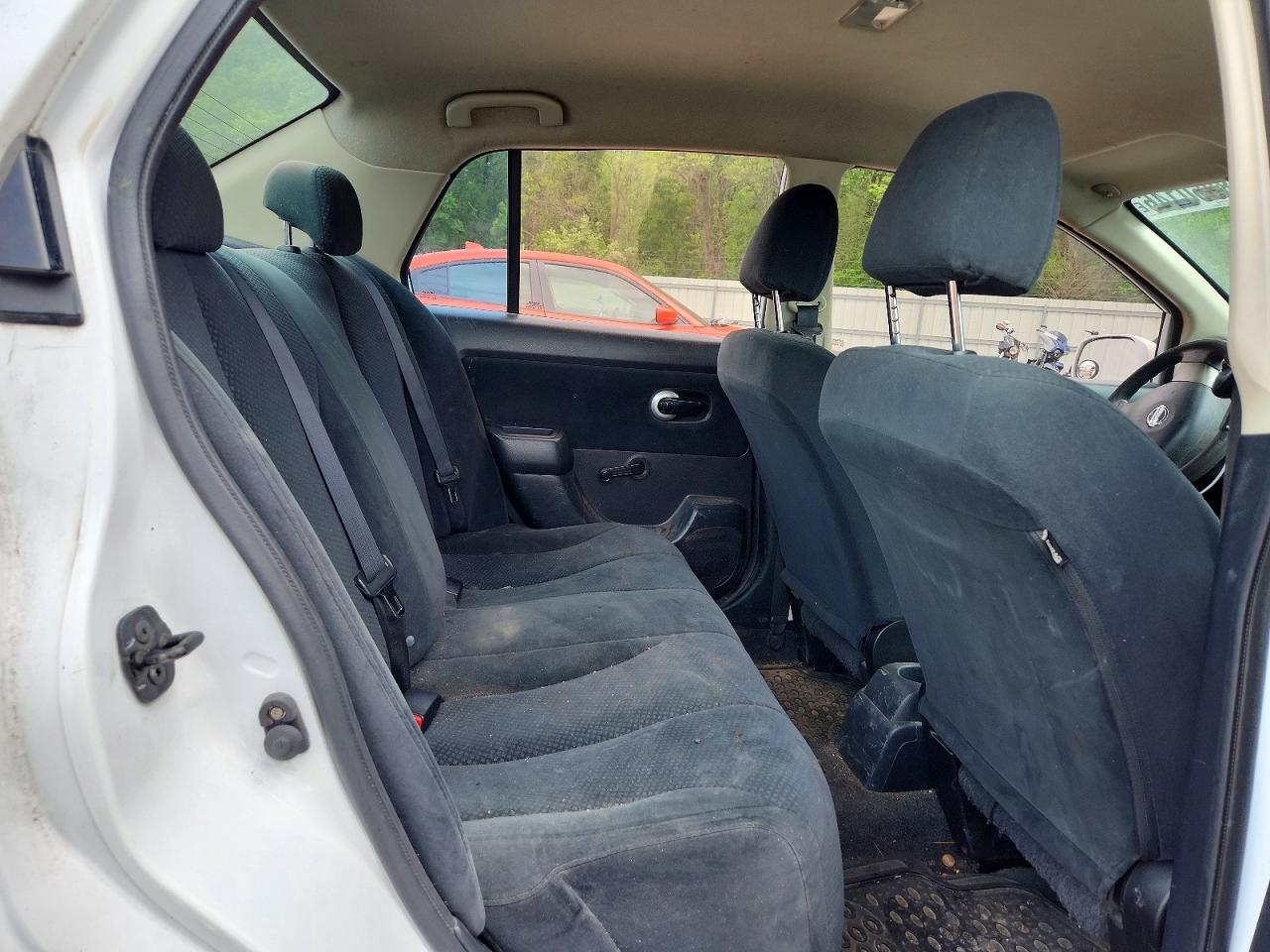 2011 NISSAN VERSA 1.8 S photo 19