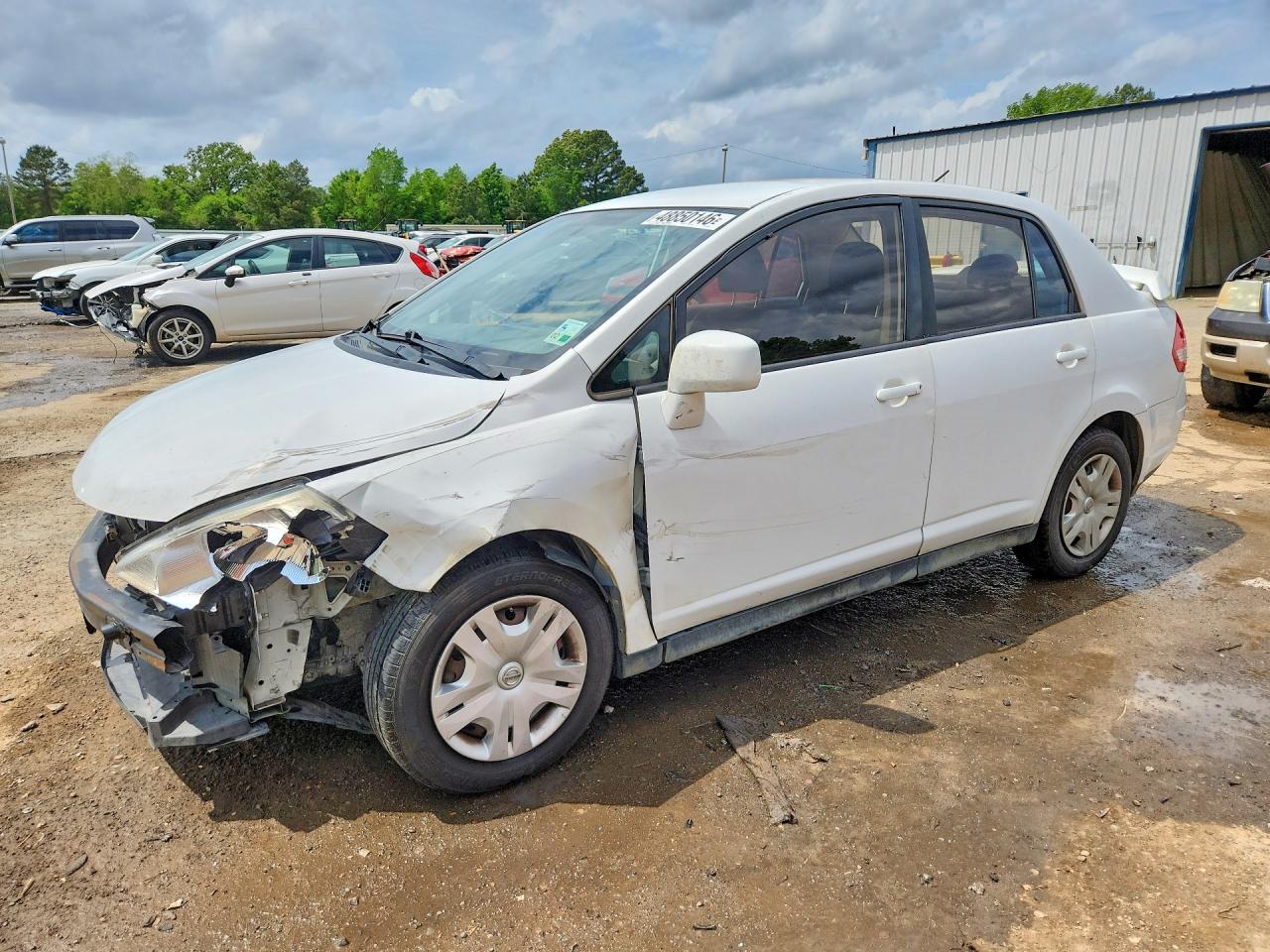 2011 NISSAN VERSA