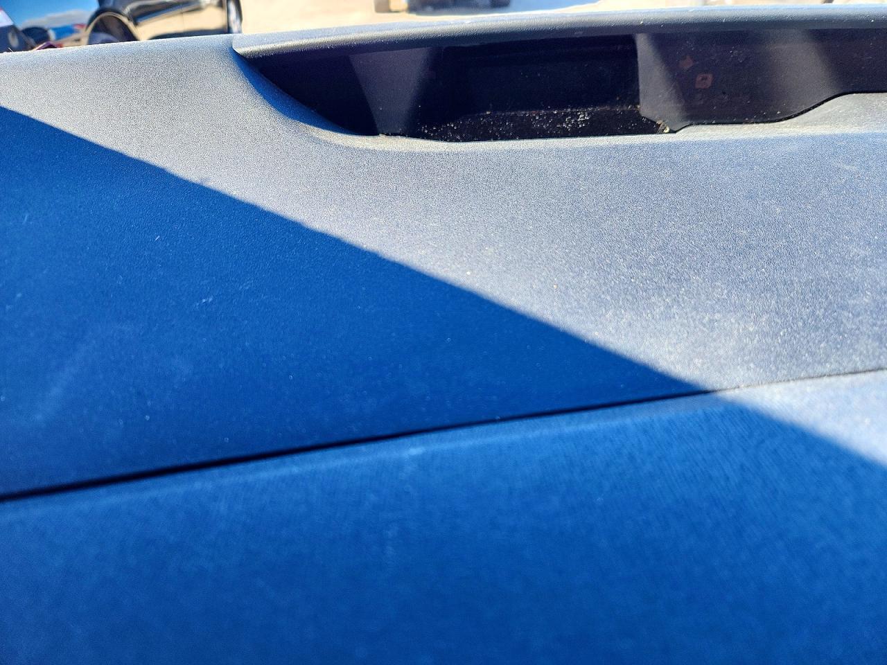 2008 TOYOTA PRIUS BASE photo 25