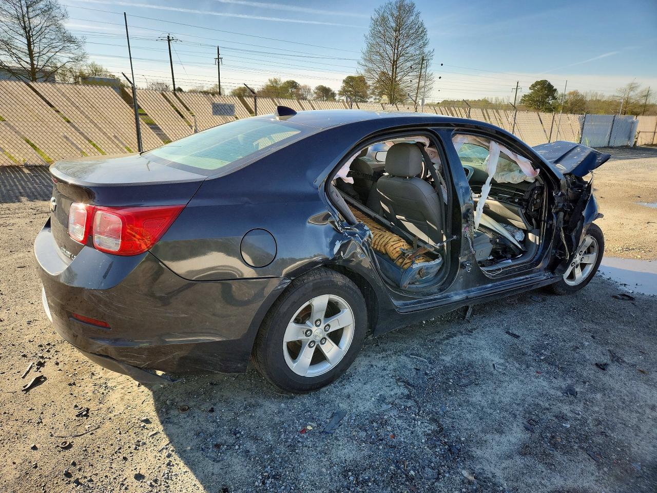 2014 CHEVROLET MALIBU LS photo 5