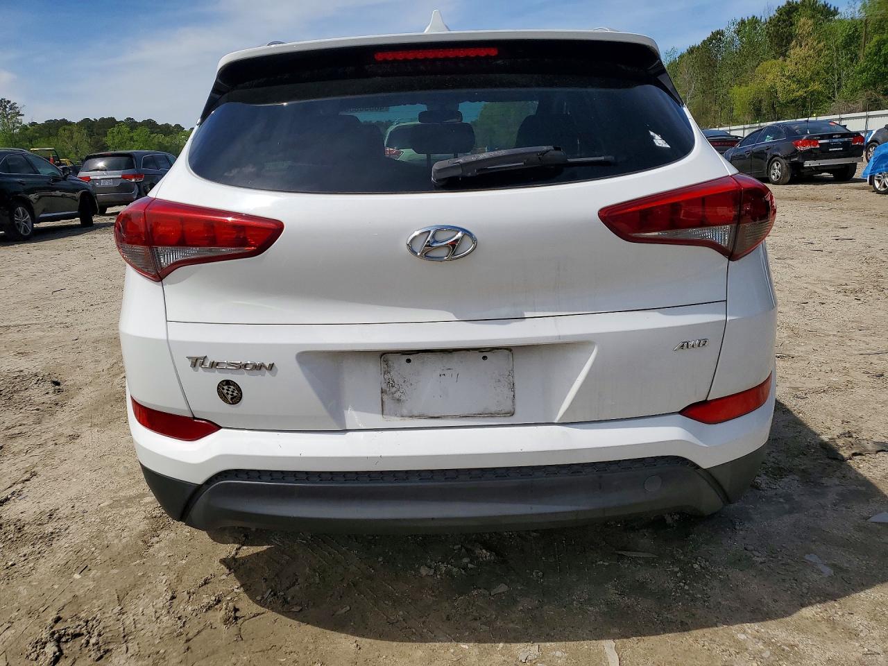 2018 HYUNDAI TUCSON SEL photo 6