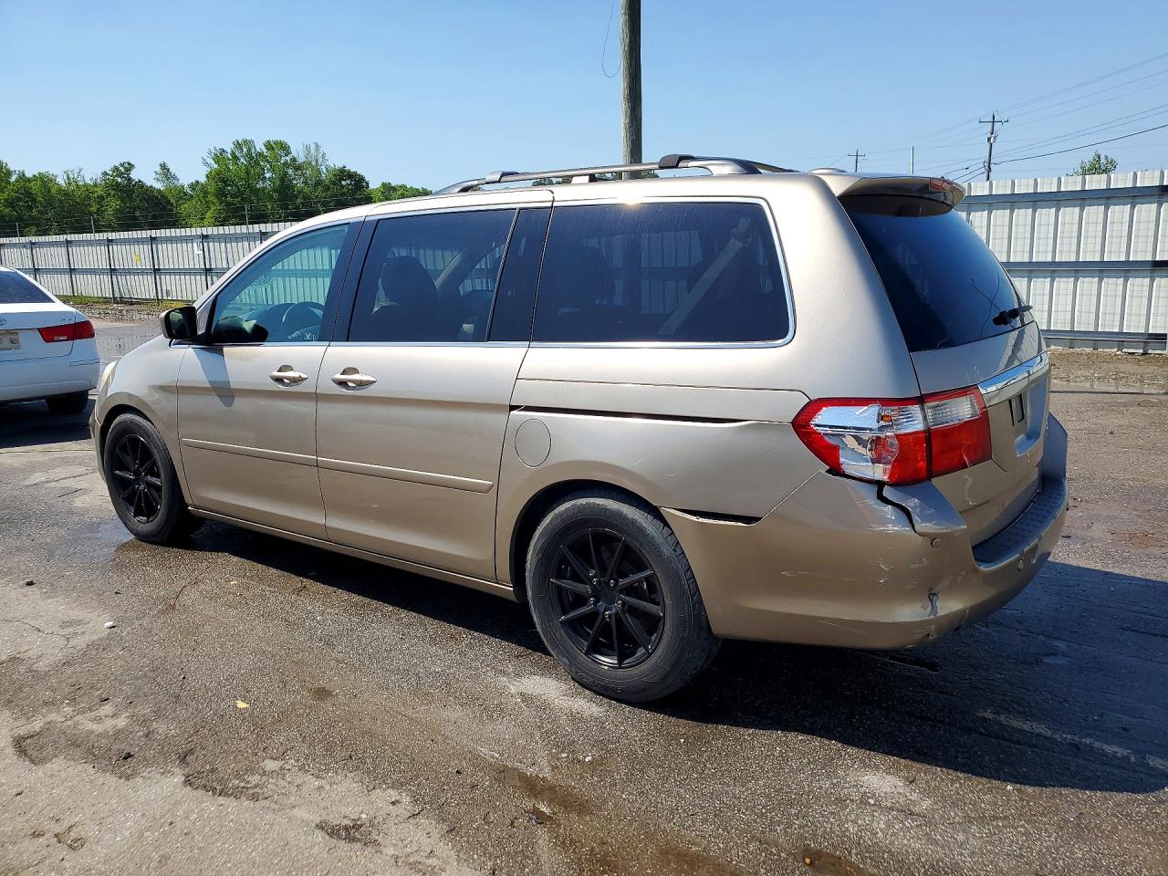 2005 HONDA ODYSSEY TOURING photo 4
