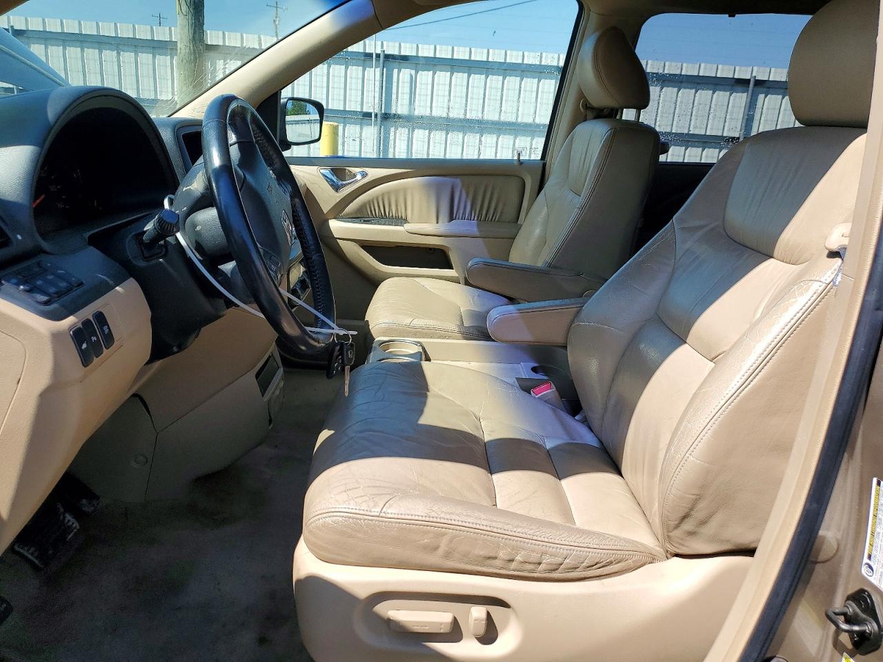 2005 HONDA ODYSSEY TOURING photo 19