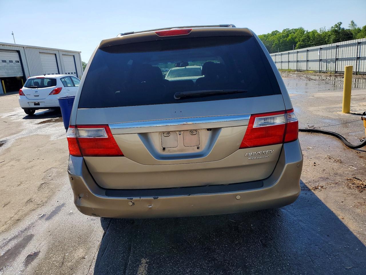 2005 HONDA ODYSSEY TOURING photo 16